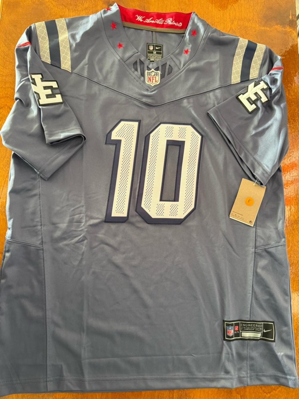 Drake Maye New England Patriots jersey size Medium